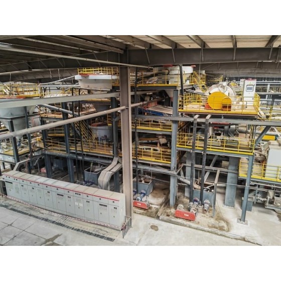 Silica sand wet processing line and treatment program